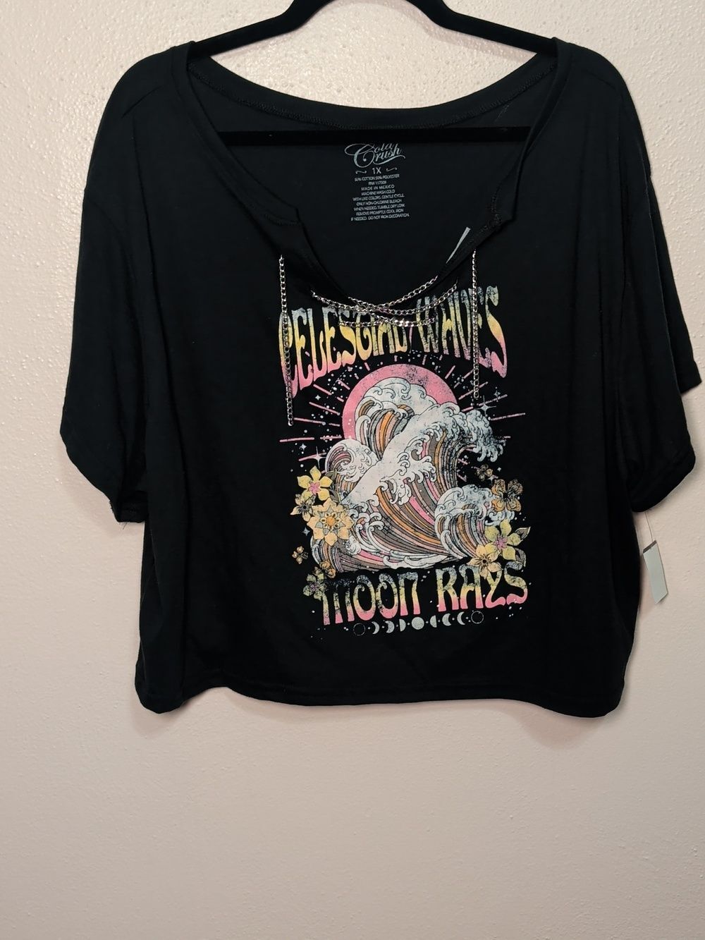 ⭐Cold Crush Black Crop Tee with Pastel Celestial Wave Graphic⭐